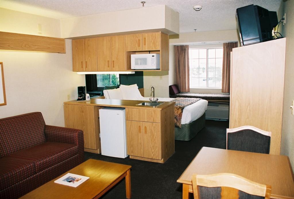 Best Western El Paso Airport Entrada Hotel Экстерьер фото