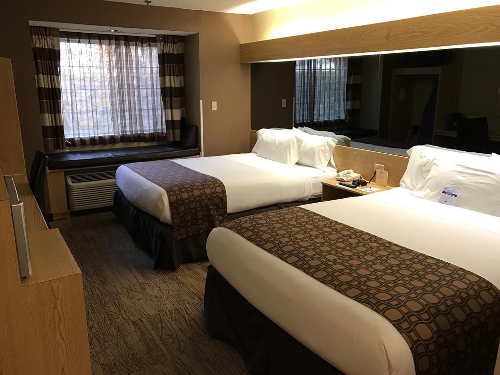 Best Western El Paso Airport Entrada Hotel Экстерьер фото