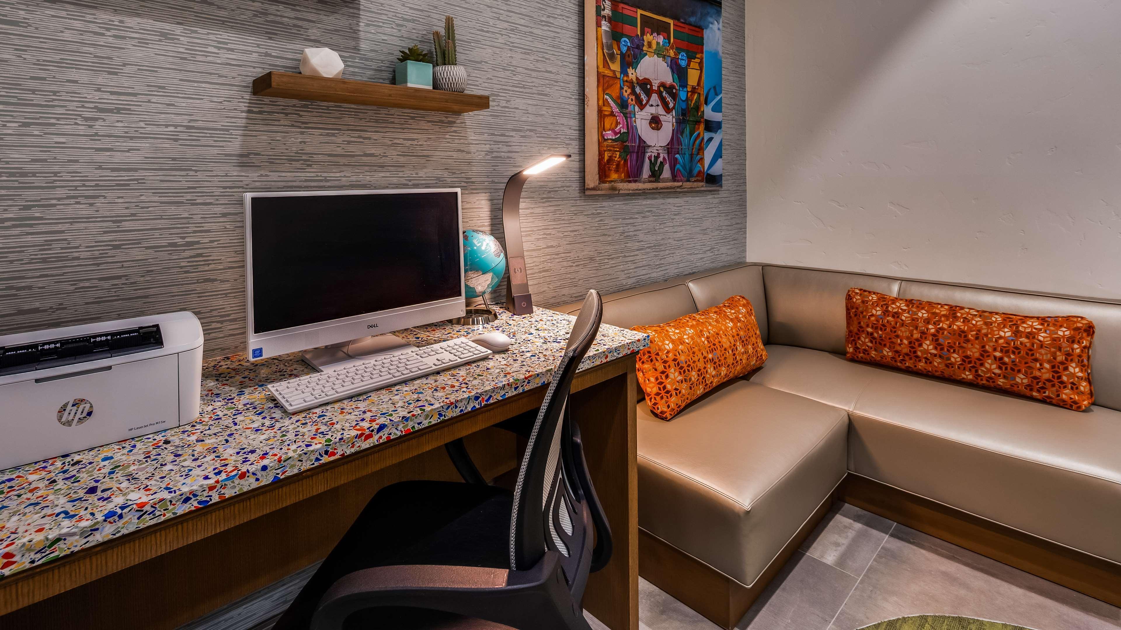 Best Western El Paso Airport Entrada Hotel Экстерьер фото